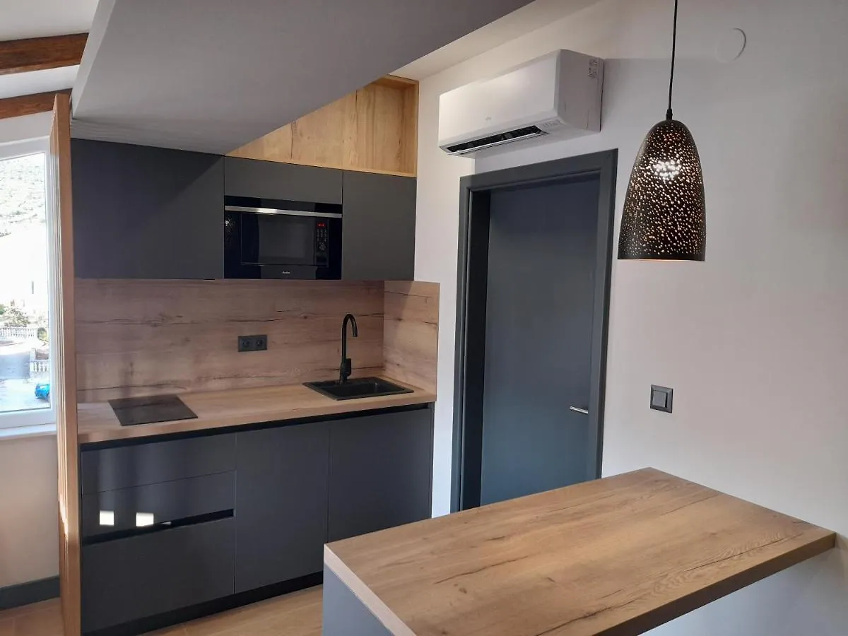 Solmaris Apartments Sukošan Kroatien
