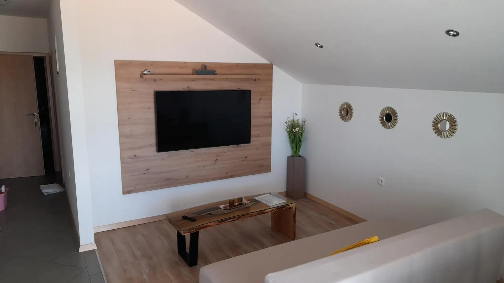 Solmaris Apartments Sukošan Kroatien