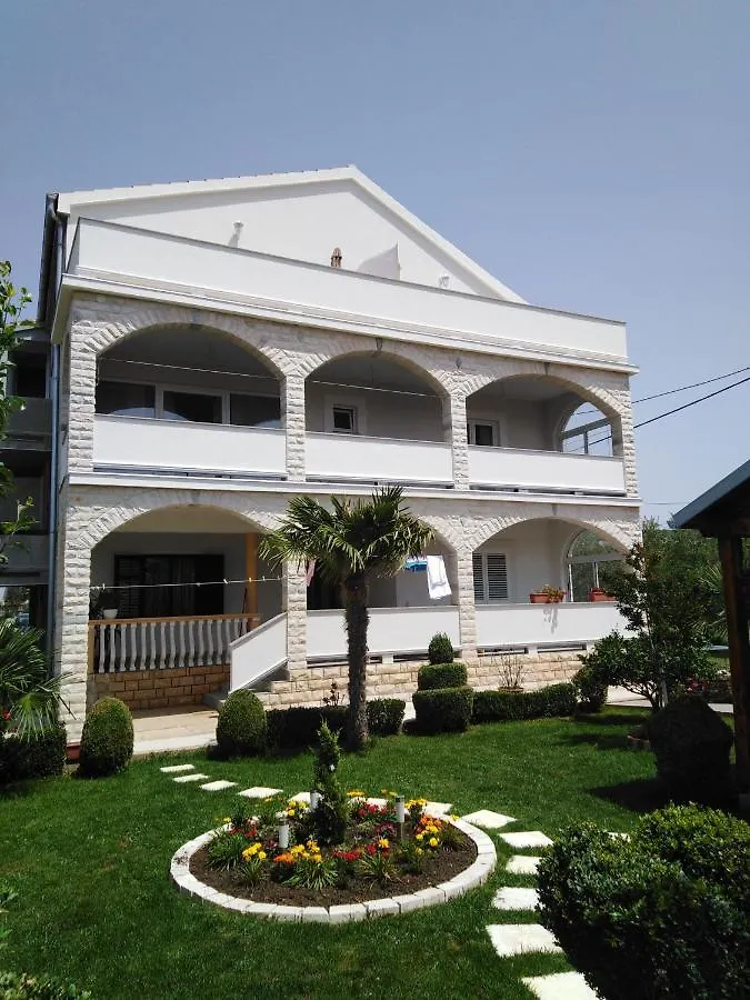 Solmaris Apartments Sukošan